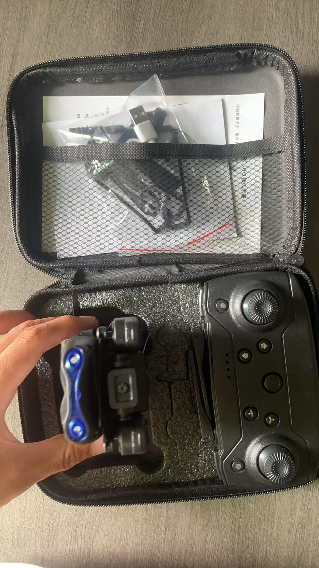 E99 Black Single Camera 2 Battery