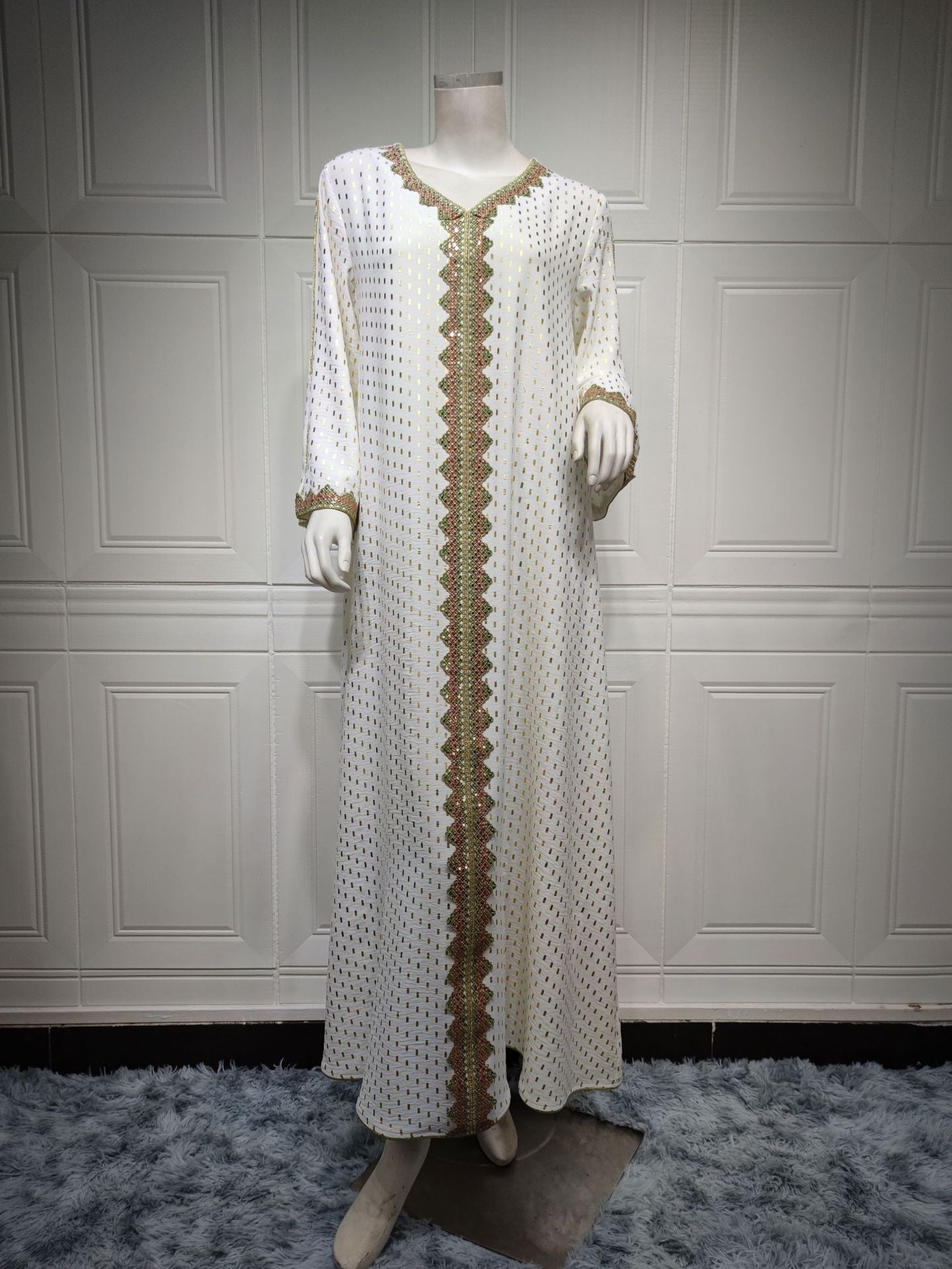 Bronzing Muslim Dubai Robe