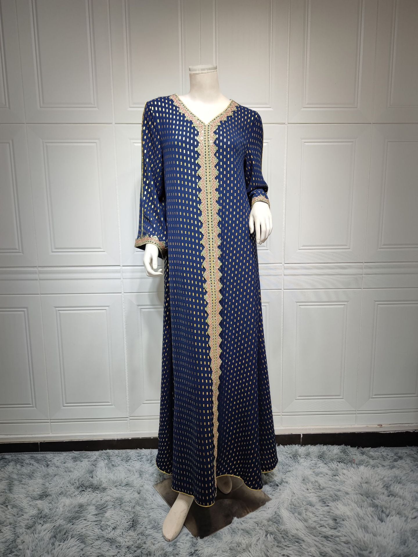 Bronzing Muslim Dubai Robe