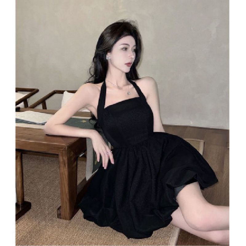 Black Neck Hanging Dress