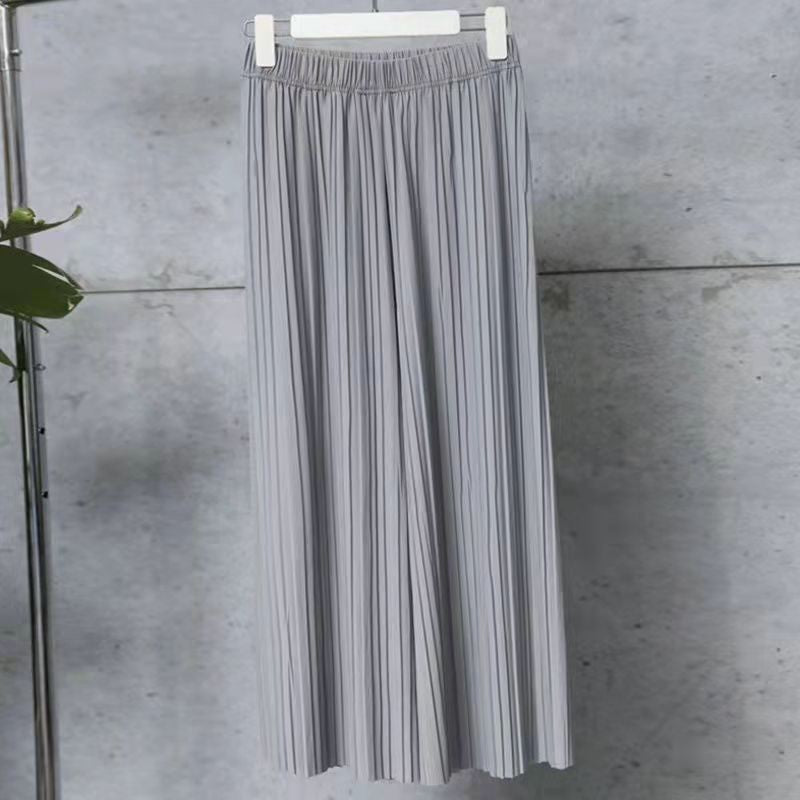 Pleated Wide-Leg Pants
