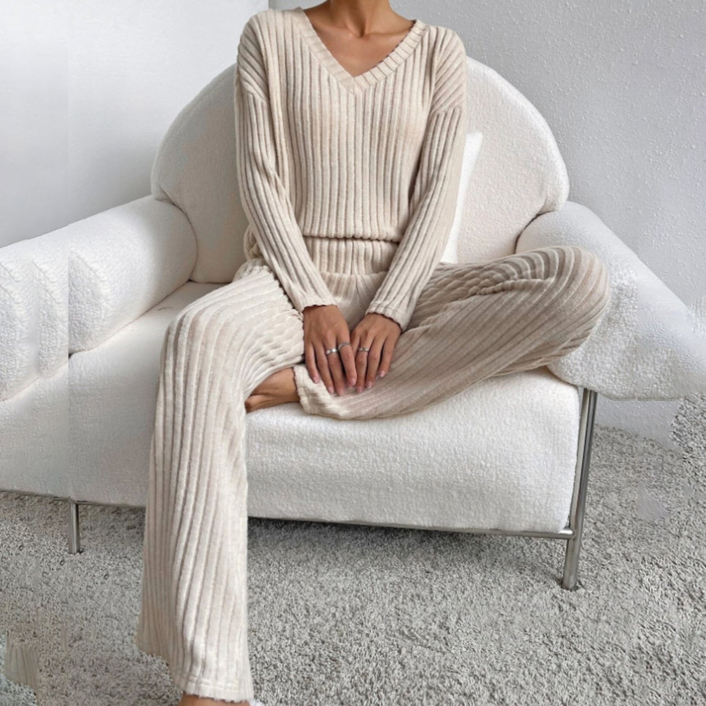 V-Neck Pit Knitted Sleeve