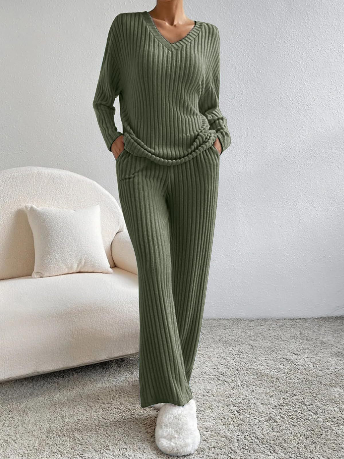 V-Neck Pit Knitted Sleeve