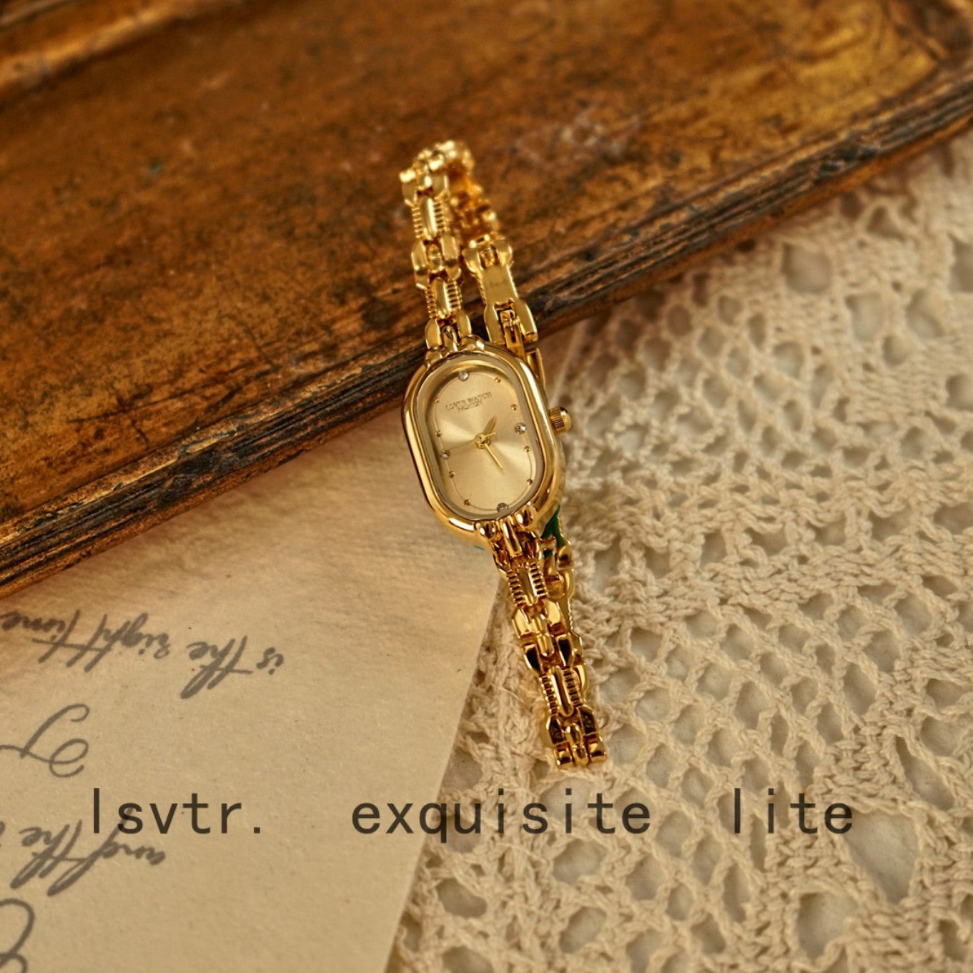 Middle Agic Light Luxury Small Gold Watch