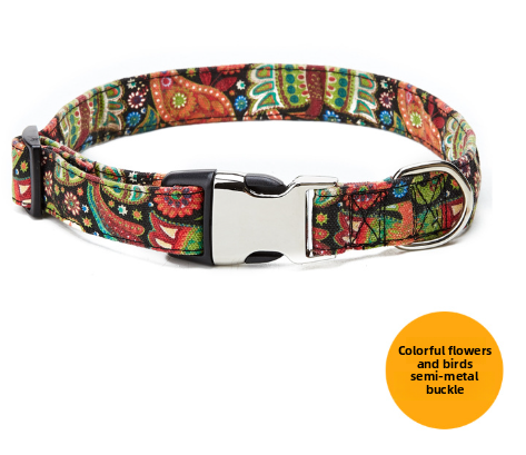 Adjustable buckle collar