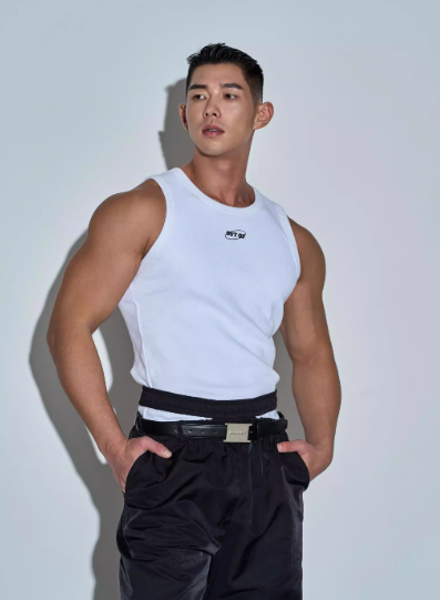 Skinny Undershirt